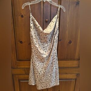 Forever 21 size small adjustable straps slip dress light, beige with print. EUC